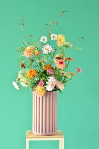 boeket bloemen maken gelukkig zomer trend Helene Verhoeff